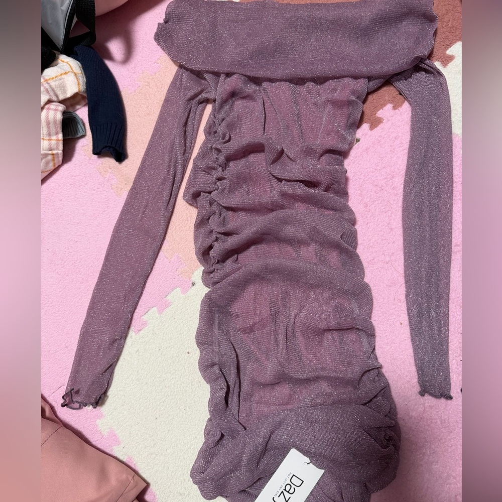 Chic Long Sleeve Off-Shoulder Dress in Mauve